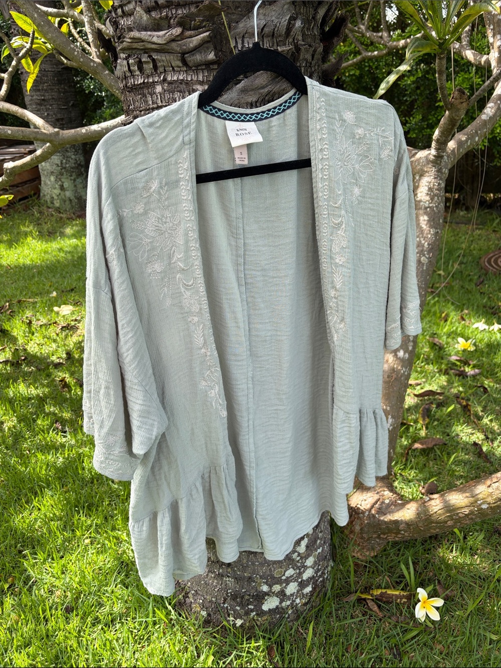 Knox Rose Light Sage Embroidered Open Front Tunic